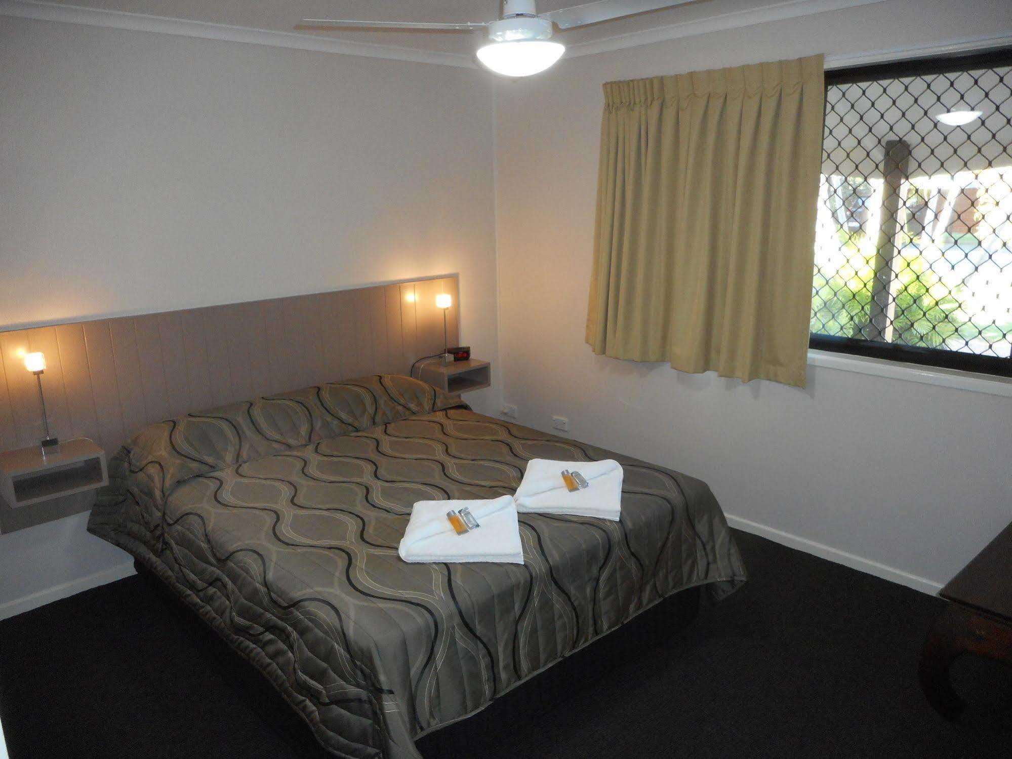 Hervey Bay Colonial Lodge Torquay Esterno foto