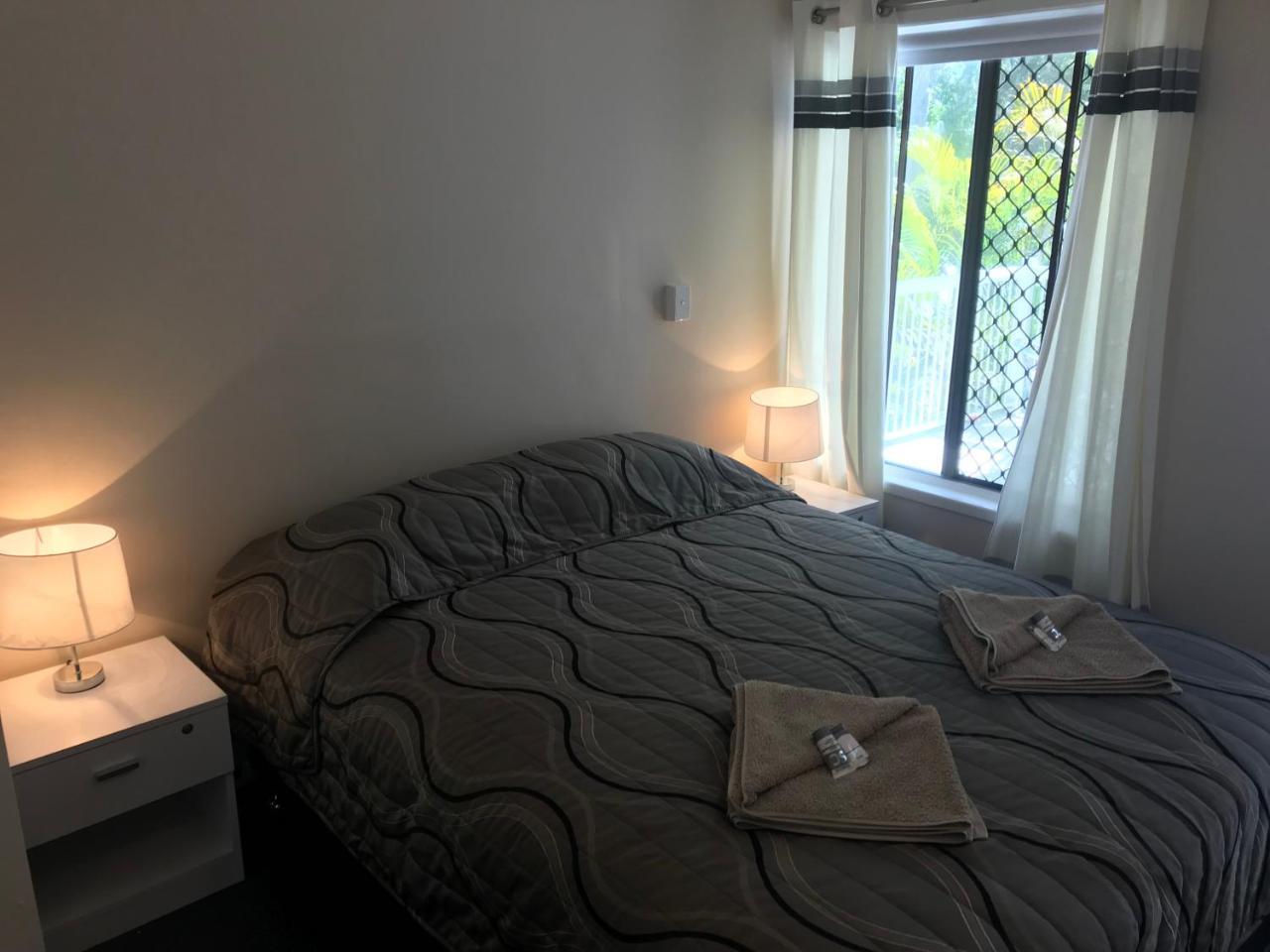 Hervey Bay Colonial Lodge Torquay Esterno foto